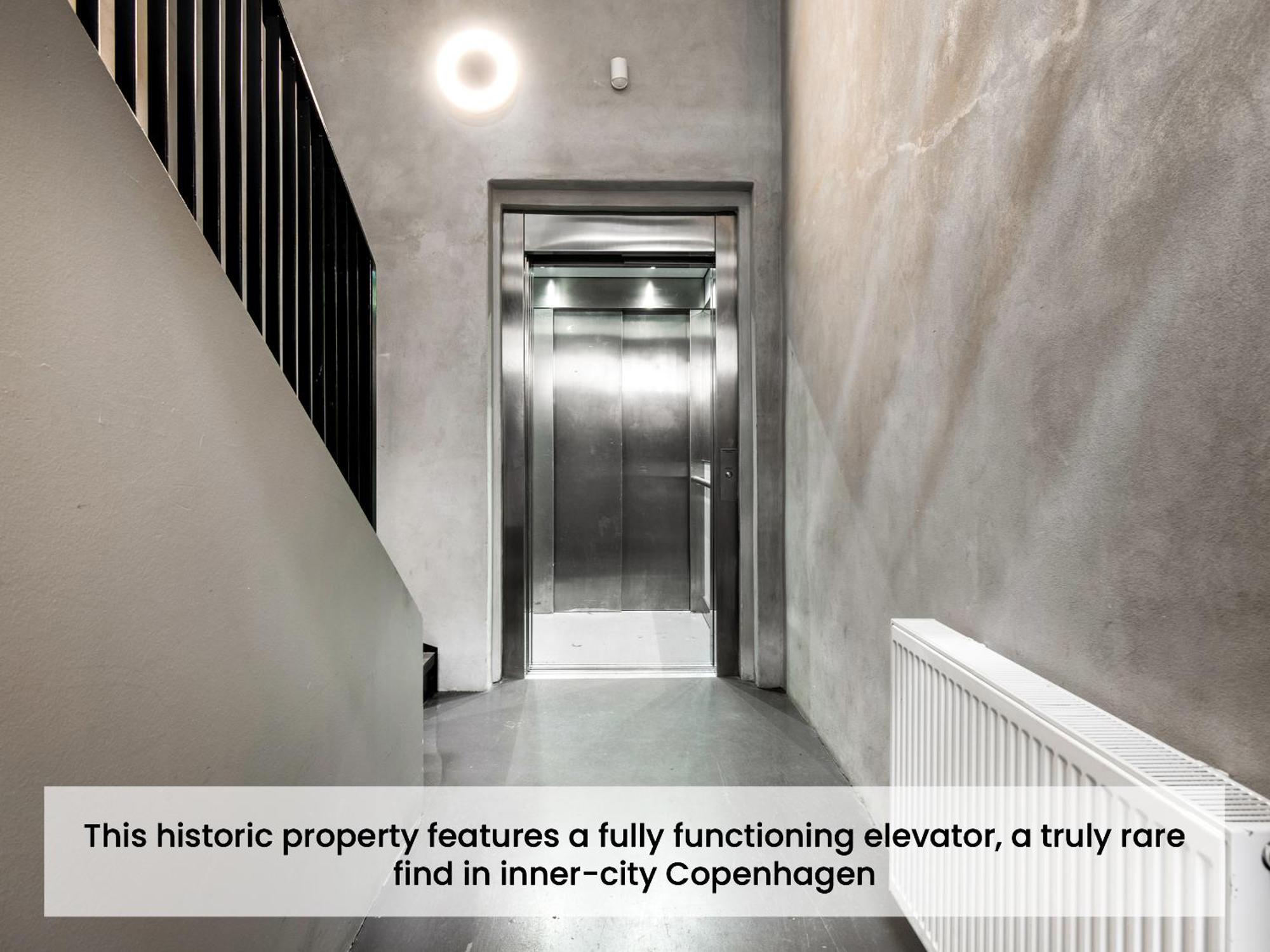 Sanders Leaves - Precious Two-Bedroom Penthouse In Downtown Copenhagen Exterior photo